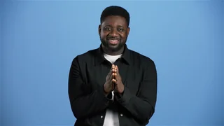 Jésus dit : Faites-les asseoir